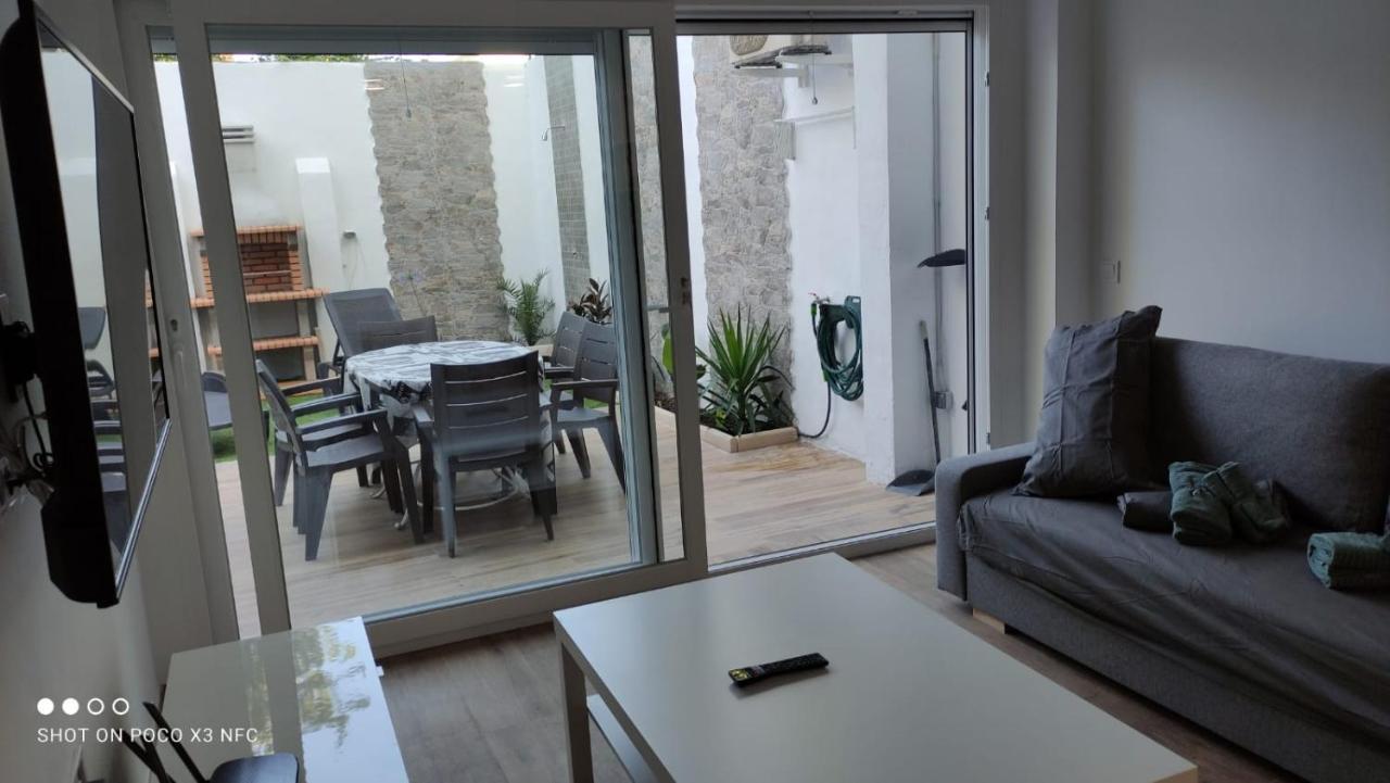 Malvarosa Beach Private Garden Lägenhet Valencia Exteriör bild